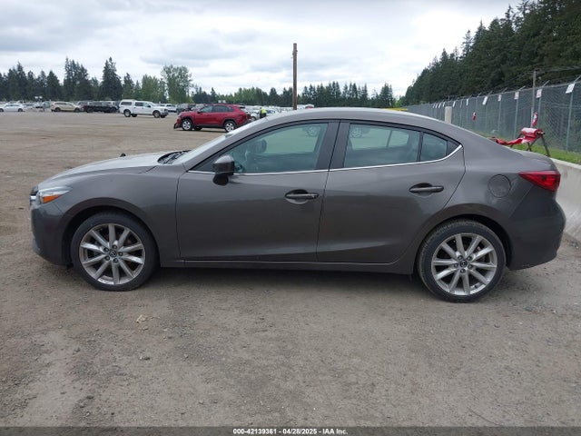 3MZBN1V73HM118104 Mazda Mazda3 Touring