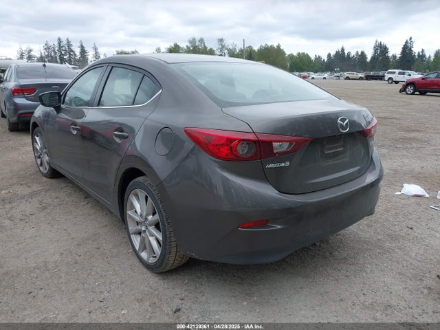 3MZBN1V73HM118104 Mazda Mazda3 Touring