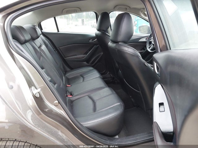 3MZBN1V73HM118104 Mazda Mazda3 Touring
