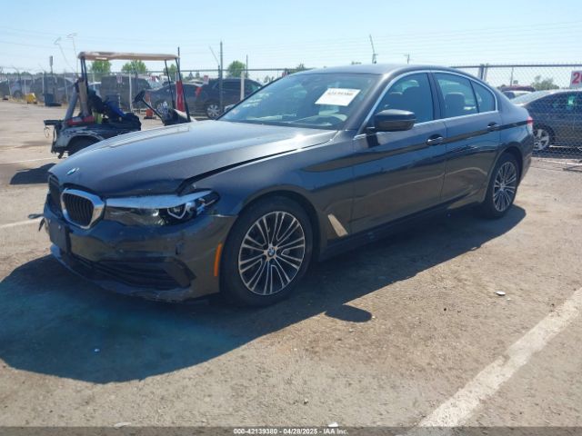 2019 BMW 540I WBAJE5C5XKWW20300 Photo 1