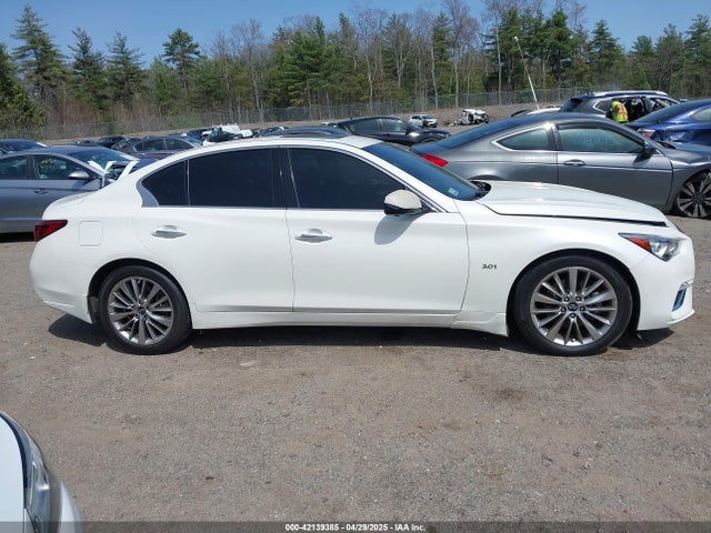 JN1EV7AR1JM612122 Infiniti Q50 3.0t Luxe