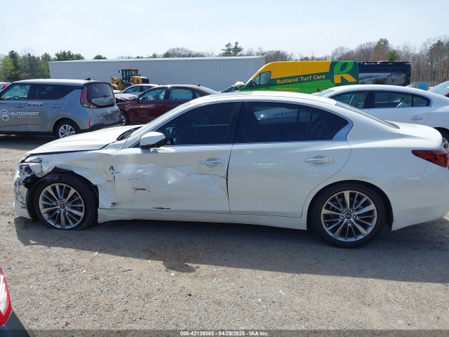 JN1EV7AR1JM612122 Infiniti Q50 3.0t Luxe