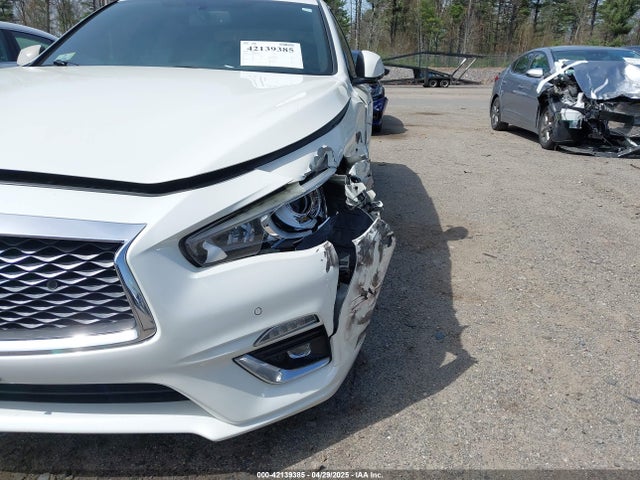 JN1EV7AR1JM612122 Infiniti Q50 3.0t Luxe