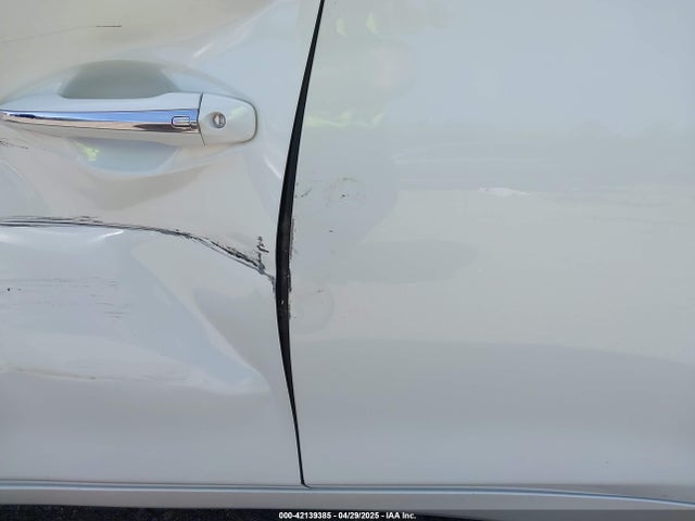 JN1EV7AR1JM612122 Infiniti Q50 3.0t Luxe