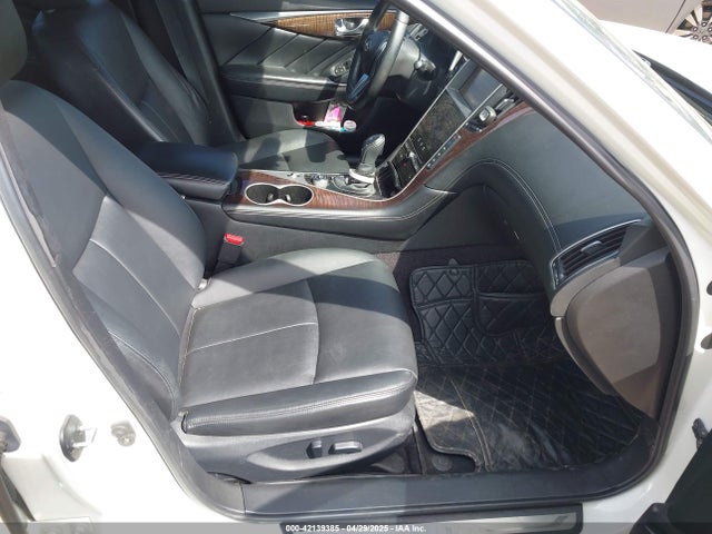 JN1EV7AR1JM612122 Infiniti Q50 3.0t Luxe