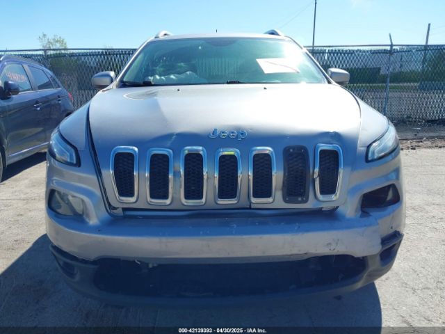 1C4PJMDS5HW636307 Jeep Cherokee Limited 4x4