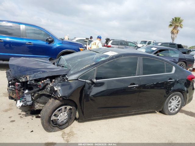3KPFL4A84JE192187 KIA FORTE EX