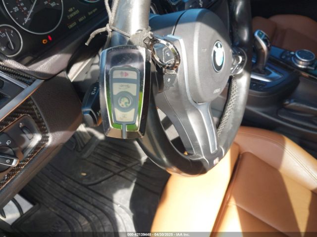 WBA8B9G32HNU52805 BMW 330I