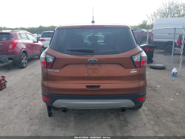 1FMCU0GD3HUE45682 Ford ESCAPE SE