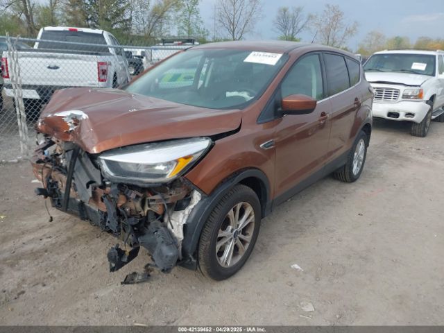 1FMCU0GD3HUE45682 Ford ESCAPE SE