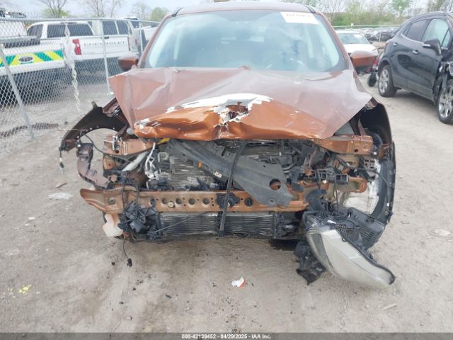 1FMCU0GD3HUE45682 Ford ESCAPE SE