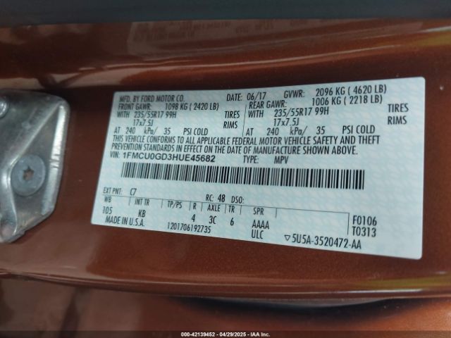 1FMCU0GD3HUE45682 Ford ESCAPE SE