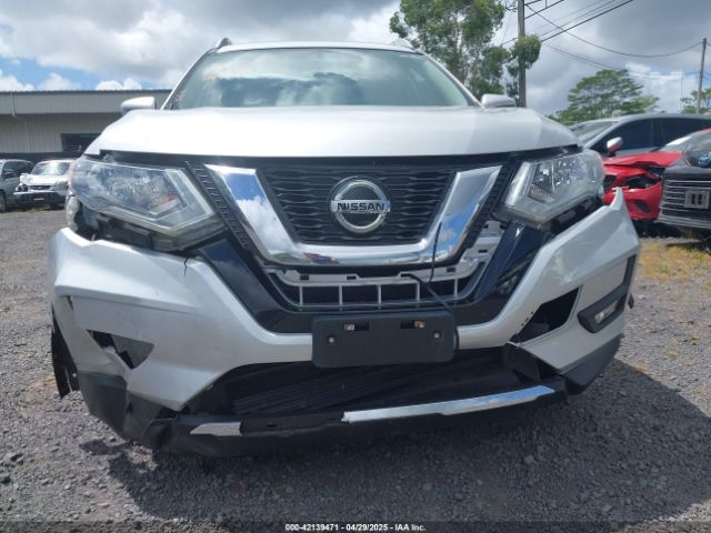 5N1AT2MT6JC803483 Nissan ROGUE SV