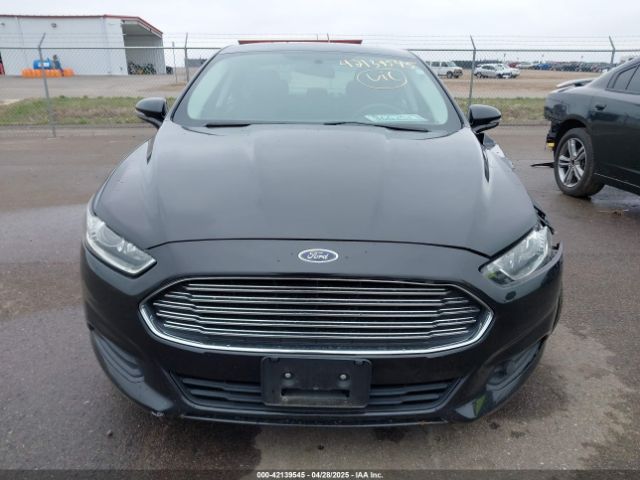 3FA6P0H72FR305506 Ford FUSION SE