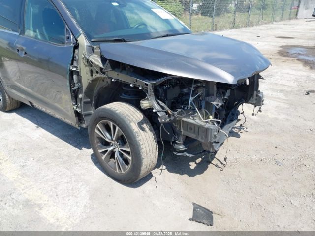 5TDZARFH0KS056820 Toyota Highlander Le