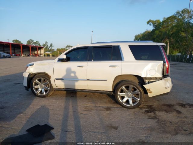 1GYS4CKJ5GR278011 Cadillac Escalade Premium Collection