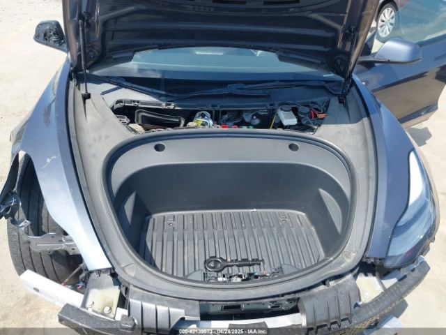 2023 TESLA MODEL 3 5YJ3E1EA4PF398573 Photo 9