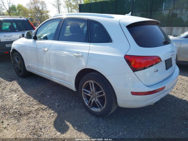 2017 AUDI Q5 WA1C2AFP5HA088660 Photo 2