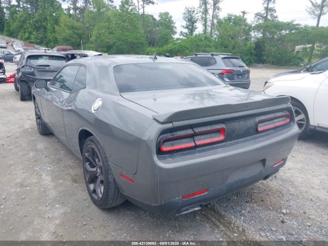 2C3CDZAG0JH132520 Dodge Challenger Sxt Plus