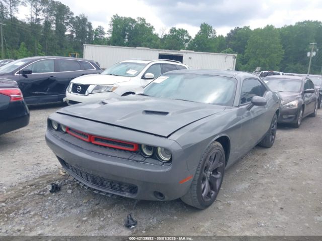 2C3CDZAG0JH132520 Dodge Challenger Sxt Plus