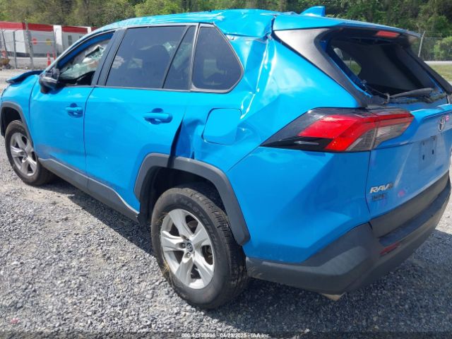2T3P1RFV8MW152029 Toyota Rav4 Xle