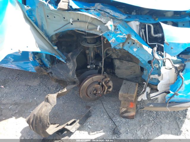 2T3P1RFV8MW152029 Toyota Rav4 Xle