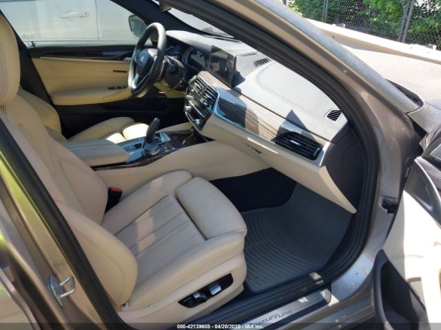 WBAJA5C50JWA35934 BMW 530I
