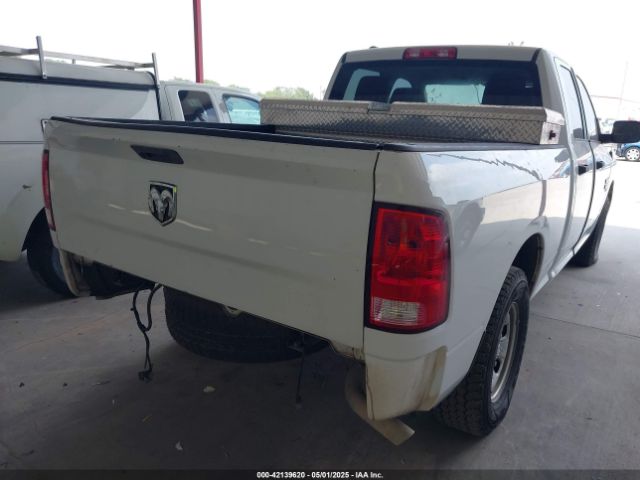 1C6RR6FG2KS702064 RAM 1500 Classic Tradesman  4x2 6'4 Box