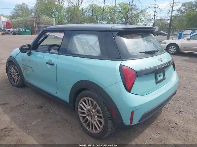 2025 MINI HARDTOP WMW23GD05S2W24870 Photo 2