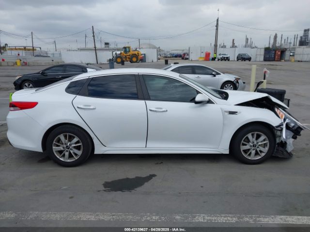 5XXGT4L32GG064990 KIA Optima Lx