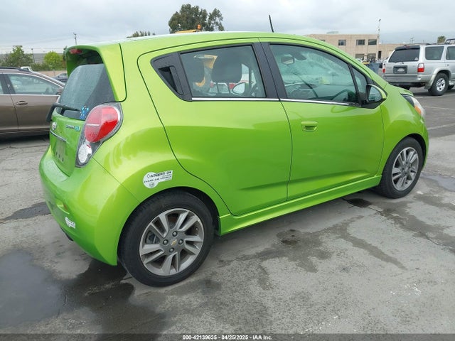 Chevrolet Spark Ev 2lt 2015 KL8CL6S09FC816631 Image 4