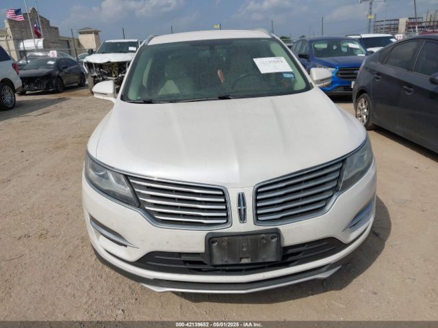 5LMCJ2C91HUL34938 Lincoln MKC SELECT