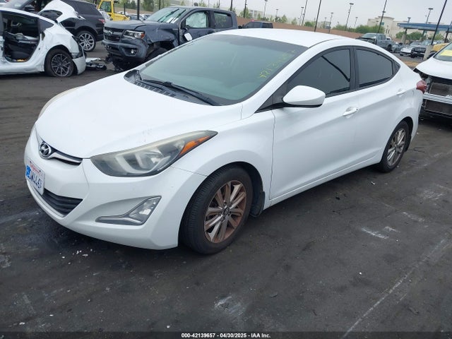 Hyundai ELANTRA SE 2015 5NPDH4AE1FH584383 Image 2