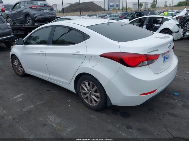 Hyundai ELANTRA SE 2015 5NPDH4AE1FH584383 Image 3