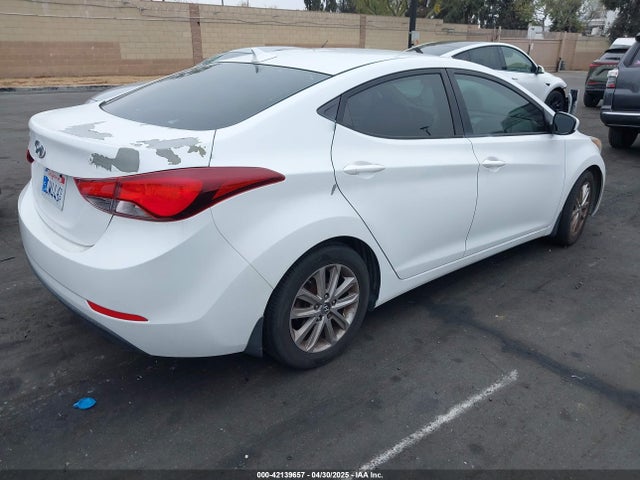 Hyundai ELANTRA SE 2015 5NPDH4AE1FH584383 Image 4