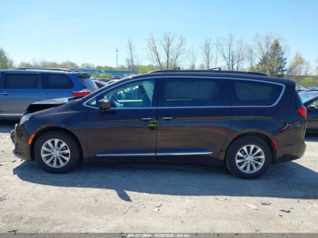 2C4RC1BG0HR747551 Chrysler Pacifica Touring-l
