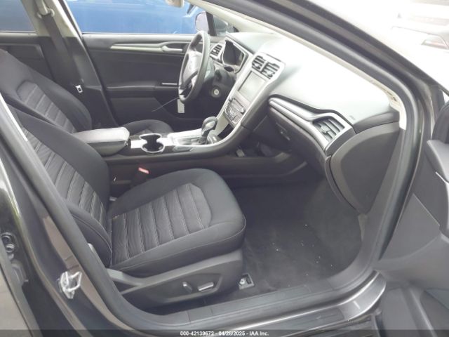 3FA6P0H7XGR218924 Ford FUSION SE