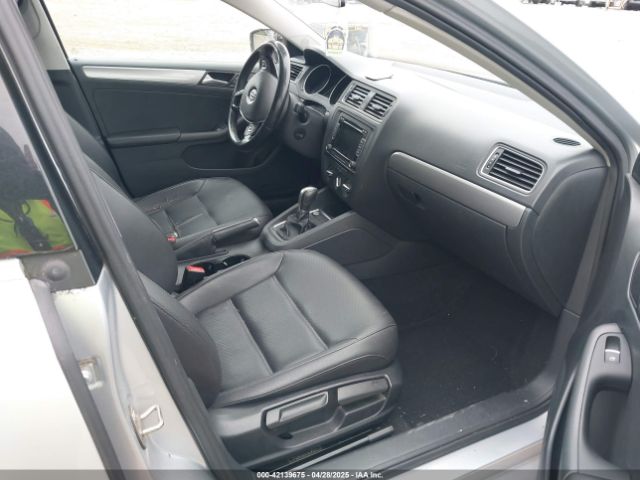 3VWD07AJ9FM230298 Volkswagen Jetta 1.8t Se