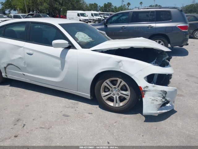 2C3CDXBG5NH224506 Dodge Charger Sxt Rwd
