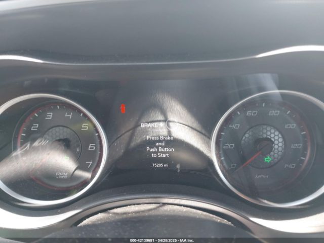 2C3CDXBG5NH224506 Dodge Charger Sxt Rwd