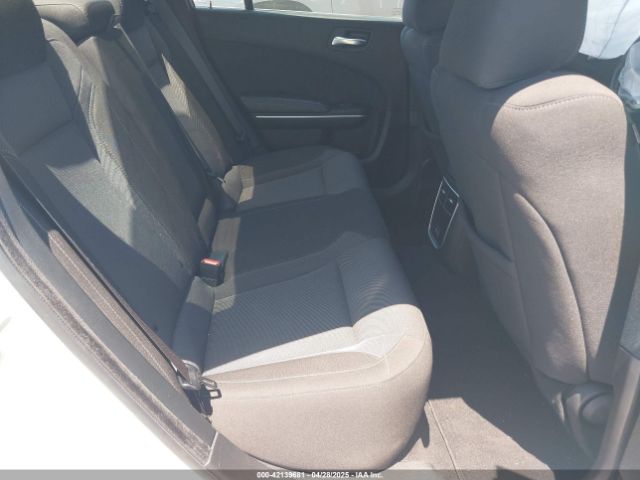 2C3CDXBG5NH224506 Dodge Charger Sxt Rwd