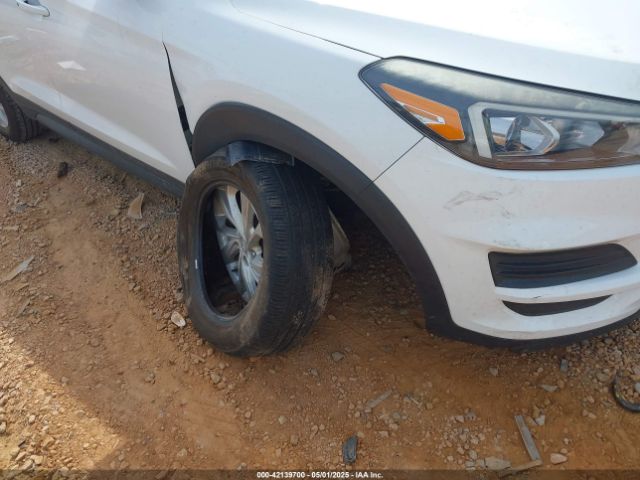 KM8J33A40LU224280 Hyundai Tucson Value