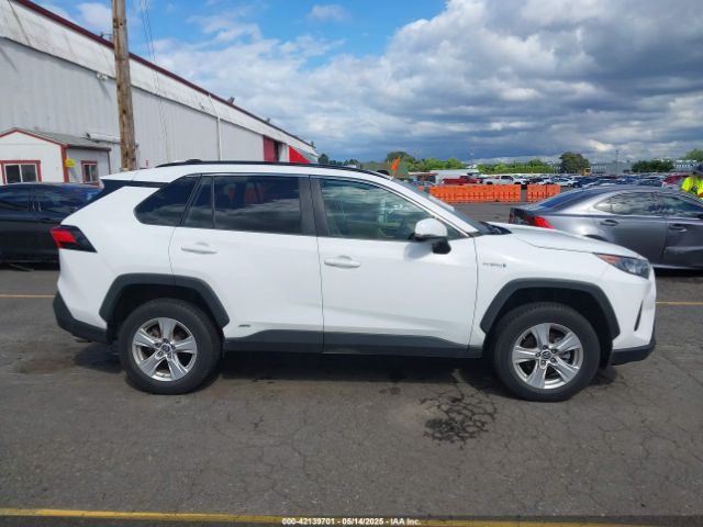 2T3MWRFV5KW031654 Toyota Rav4 Hybrid Le