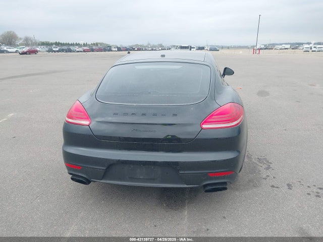 WP0AA2A7XFL001463 Porsche PANAMERA 4