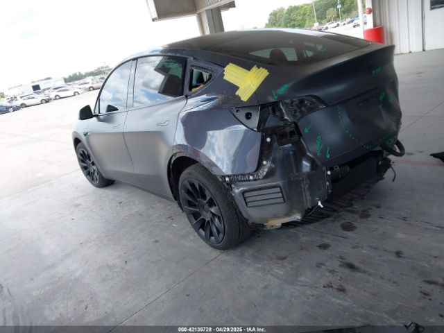7SAYGDEE4NF450434 Tesla Model Y Long Range Dual Motor All-wheel Drive