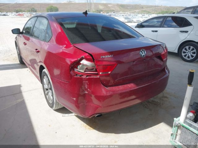 1VWAT7A37FC014673 Volkswagen Passat 1.8t Wolfsburg Edition