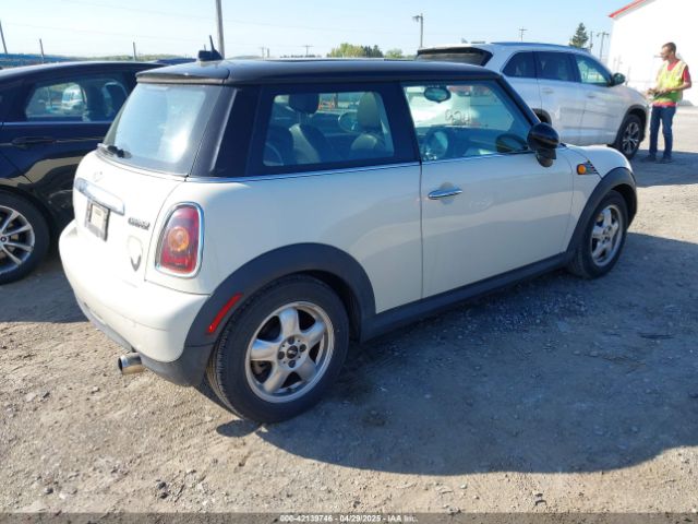 2007 MINI COOPER WMWMF33597TU61986 Photo 3