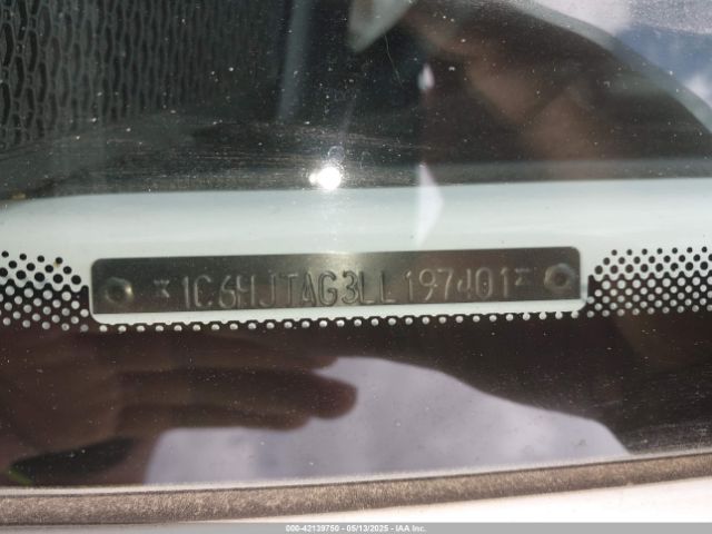 1C6HJTAG3LL197401 Jeep Gladiator Sport S 4x4