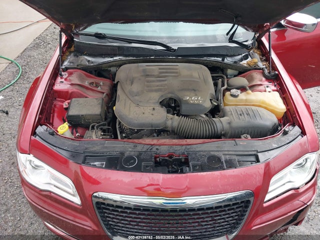 Chrysler 300C 2014 2C3CCAEG9EH372881 Image 10