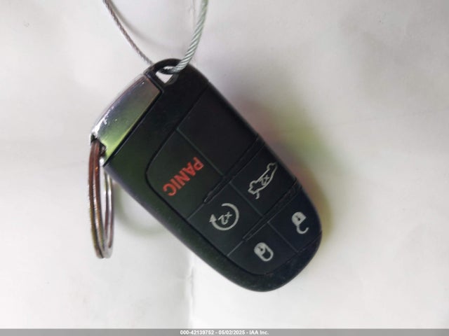 Chrysler 300C 2014 2C3CCAEG9EH372881 Image 11